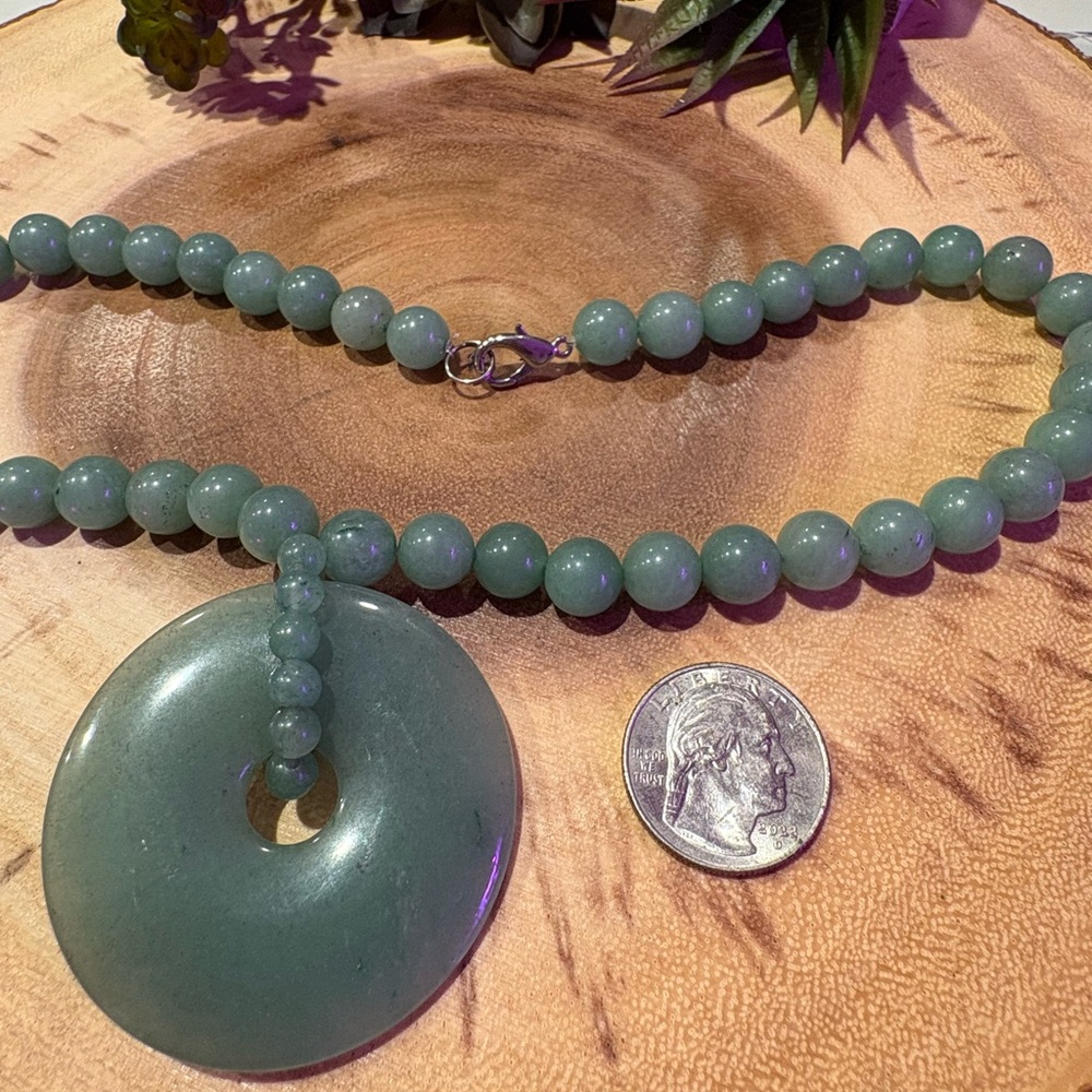 Aventurine Necklace💚✨ - Picture 6 of 6